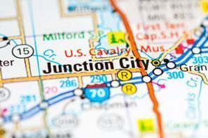 Araba kiralama Junction City, KS, ABD - Amerika Birleşik Devletleri